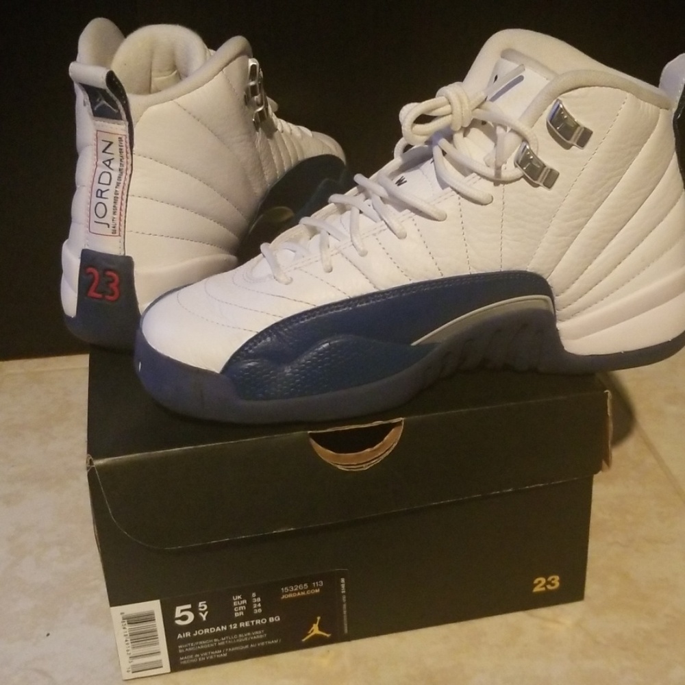Air Jordan 12 Retro
